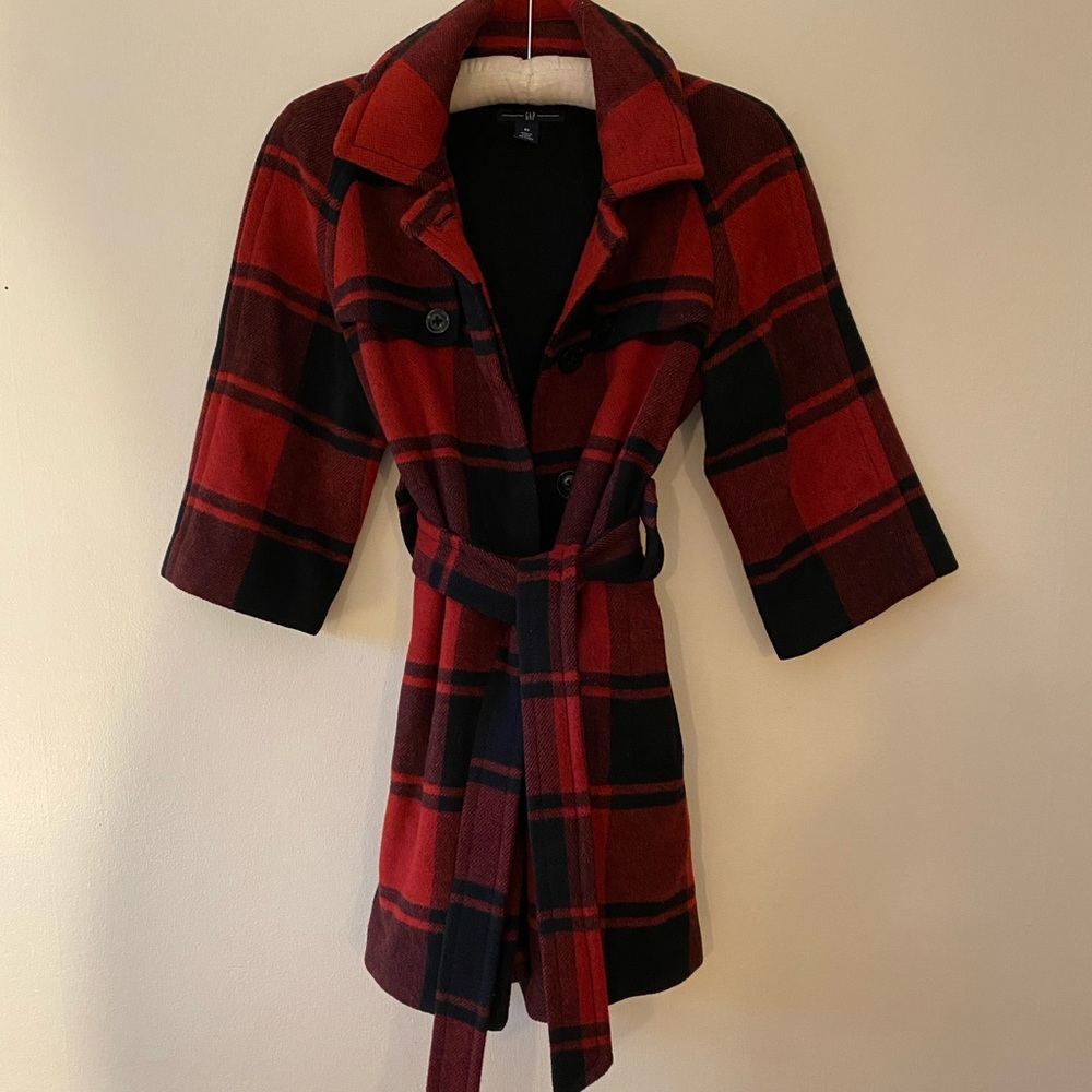 Gap black and red plaid coat